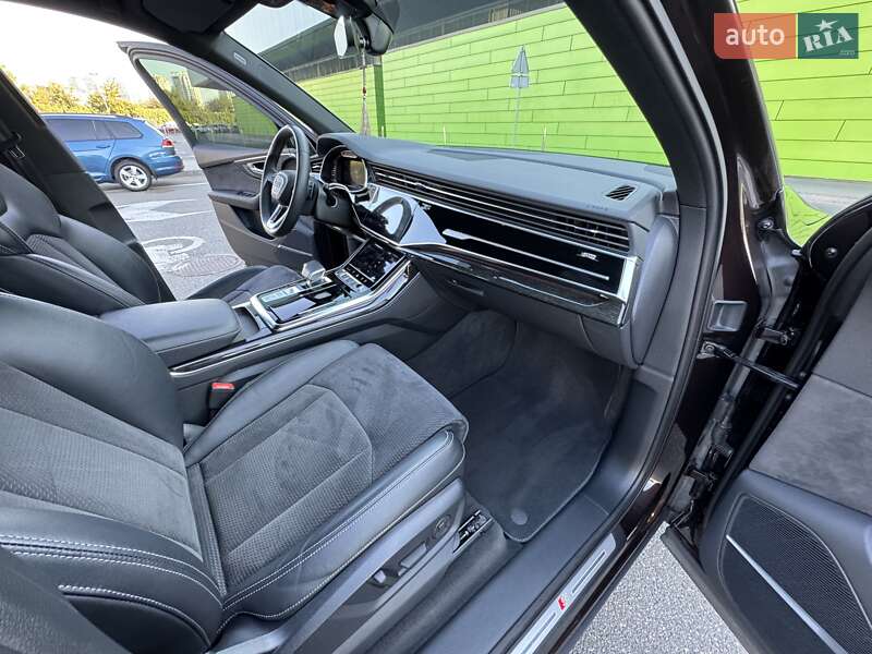 Внедорожник / Кроссовер Audi Q7 2022 в Киеве фото 47 Внедорожник / Кроссовер Audi Q7 2022 в Киеве