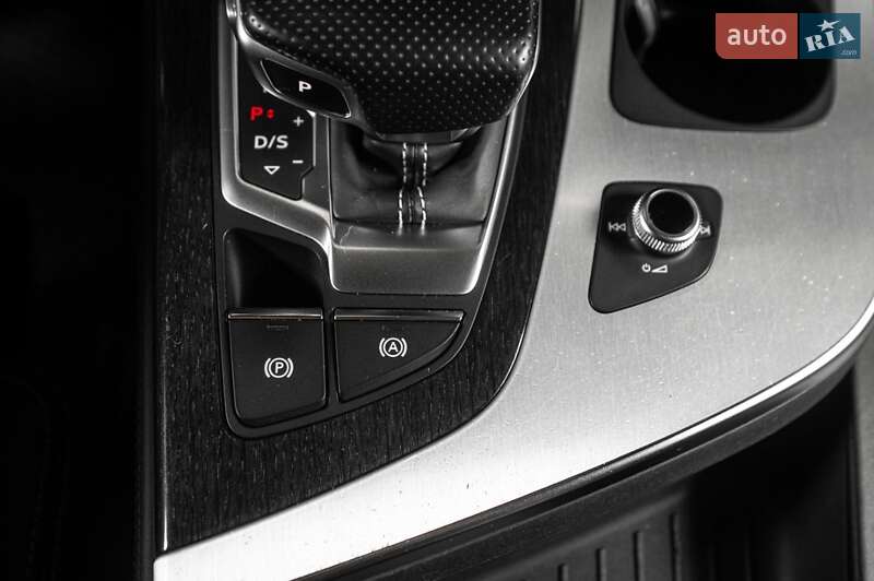 Позашляховик / Кросовер Audi Q7 2015 в Одесі фото 28 Позашляховик / Кросовер Audi Q7 2015 в Одесі