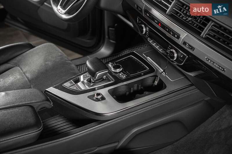 Позашляховик / Кросовер Audi Q7 2015 в Одесі фото 36 Позашляховик / Кросовер Audi Q7 2015 в Одесі