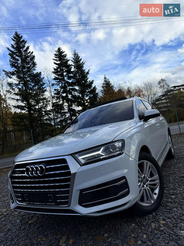 Позашляховик / Кросовер Audi Q7 2018 в Трускавці