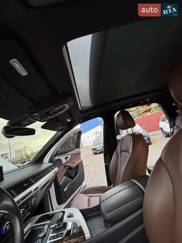 Позашляховик / Кросовер Audi Q7 2018 в Трускавці