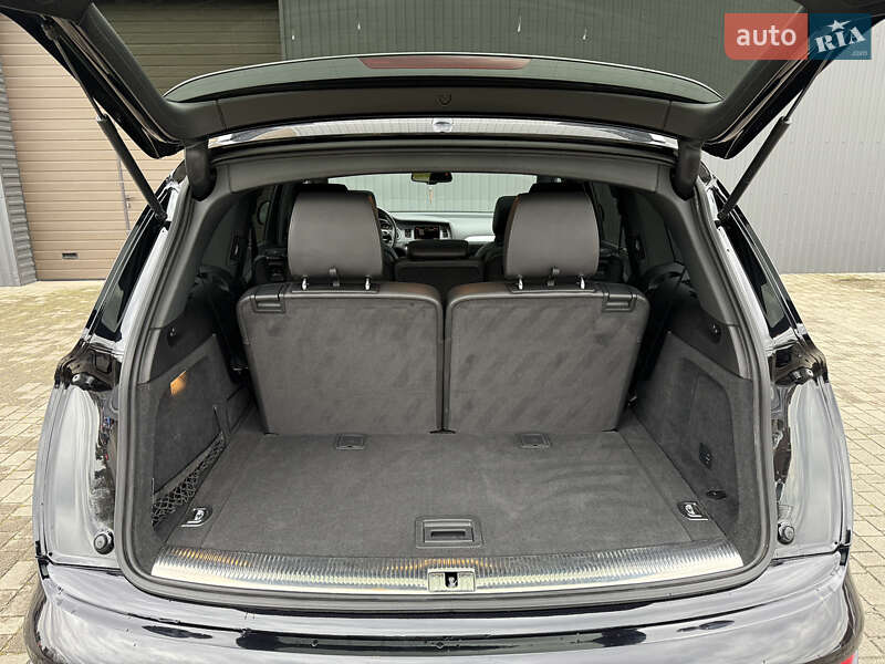 Позашляховик / Кросовер Audi Q7 2012 в Сарнах фото 41 Позашляховик / Кросовер Audi Q7 2012 в Сарнах