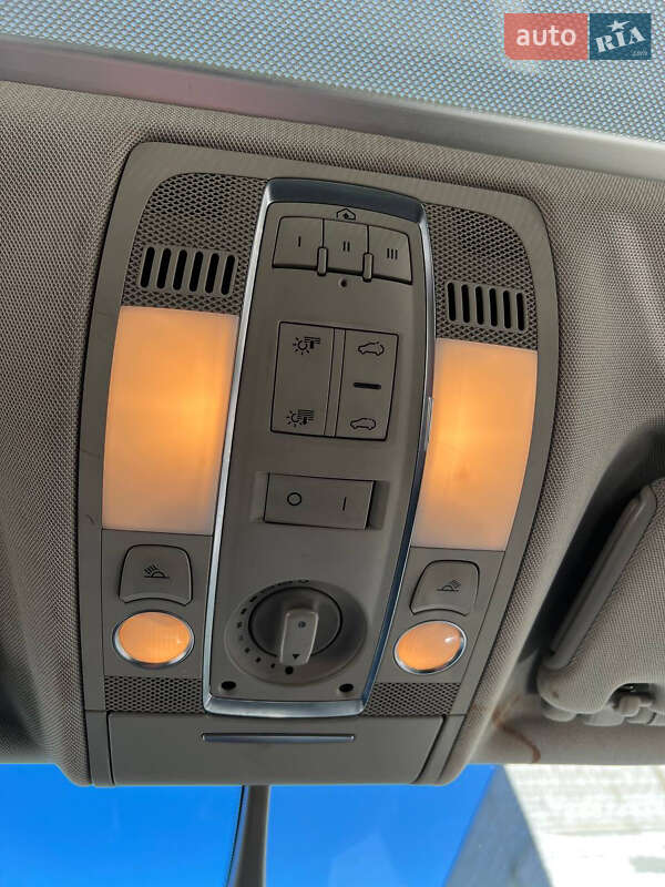 Внедорожник / Кроссовер Audi Q7 2010 в Обухове