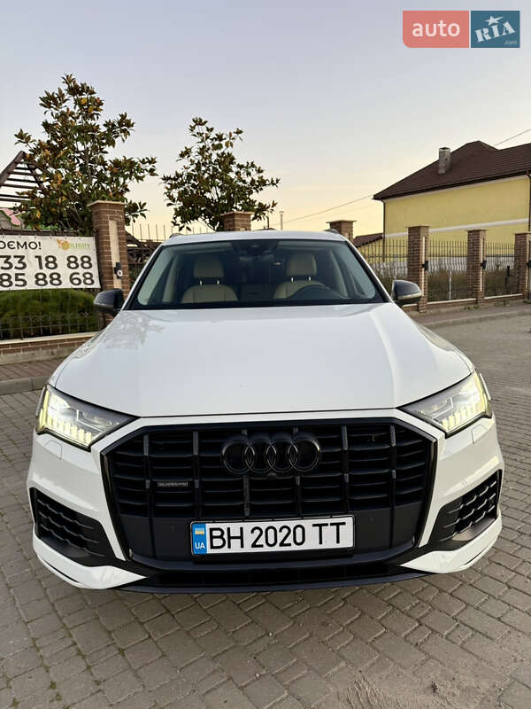 Позашляховик / Кросовер Audi Q7 2020 в Одесі фото 5 Позашляховик / Кросовер Audi Q7 2020 в Одесі