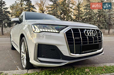 Позашляховик / Кросовер Audi Q7 2020 в Миколаєві