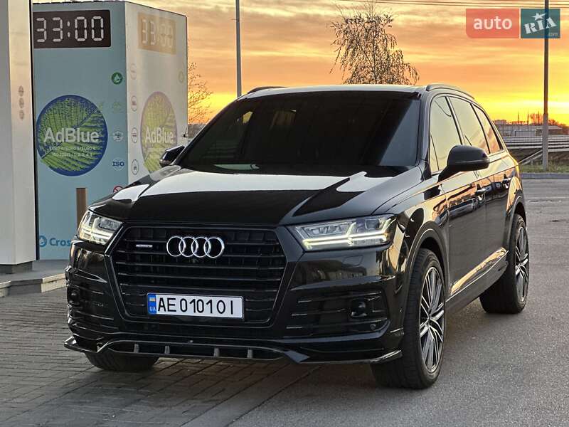 Внедорожник / Кроссовер Audi Q7 2017 в Днепре фото 2 Внедорожник / Кроссовер Audi Q7 2017 в Днепре