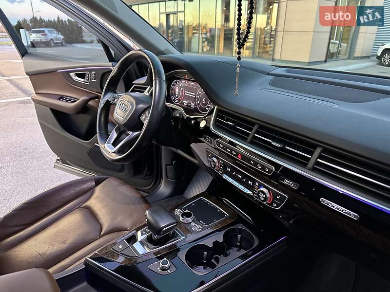 Внедорожник / Кроссовер Audi Q7 2017 в Днепре фото 32 Внедорожник / Кроссовер Audi Q7 2017 в Днепре