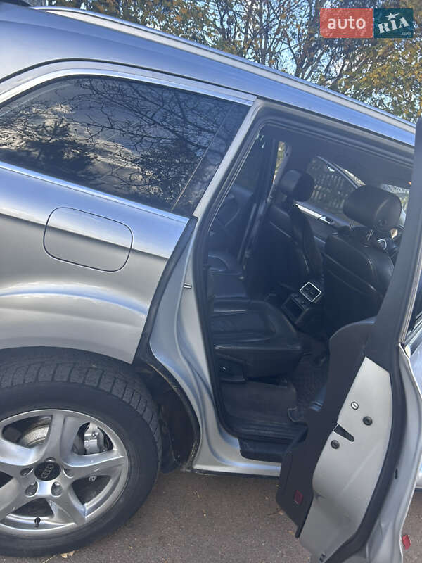 Позашляховик / Кросовер Audi Q7 2007 в Сокирянах фото 9 Позашляховик / Кросовер Audi Q7 2007 в Сокирянах