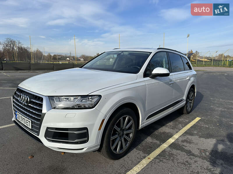 Позашляховик / Кросовер Audi Q7 2019 в Чернігові