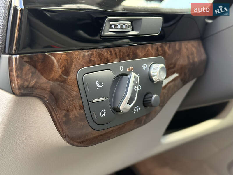 Внедорожник / Кроссовер Audi Q7 2018 в Киеве