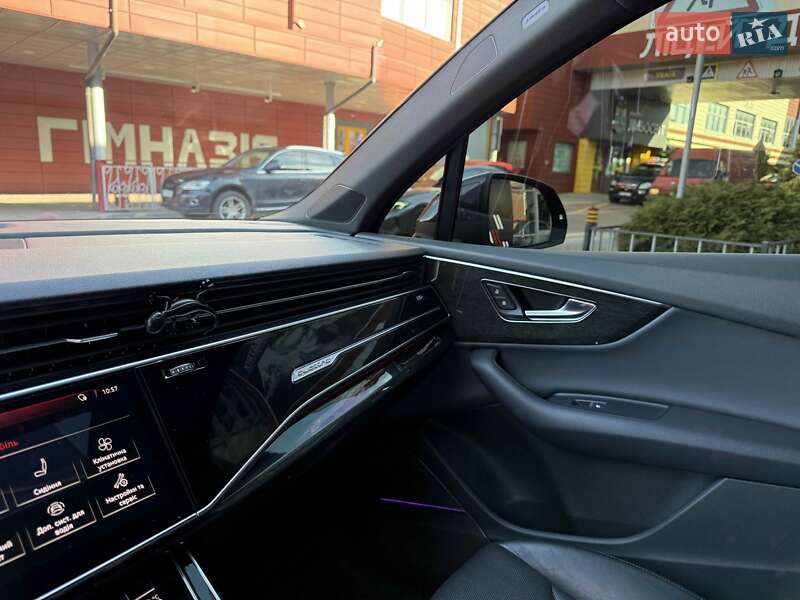 Внедорожник / Кроссовер Audi Q7 2020 в Львове фото 40 Внедорожник / Кроссовер Audi Q7 2020 в Львове