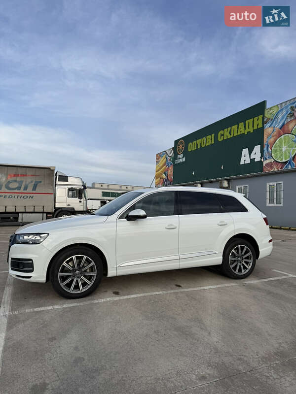 Позашляховик / Кросовер Audi Q7 2018 в Києві фото 3 Позашляховик / Кросовер Audi Q7 2018 в Києві