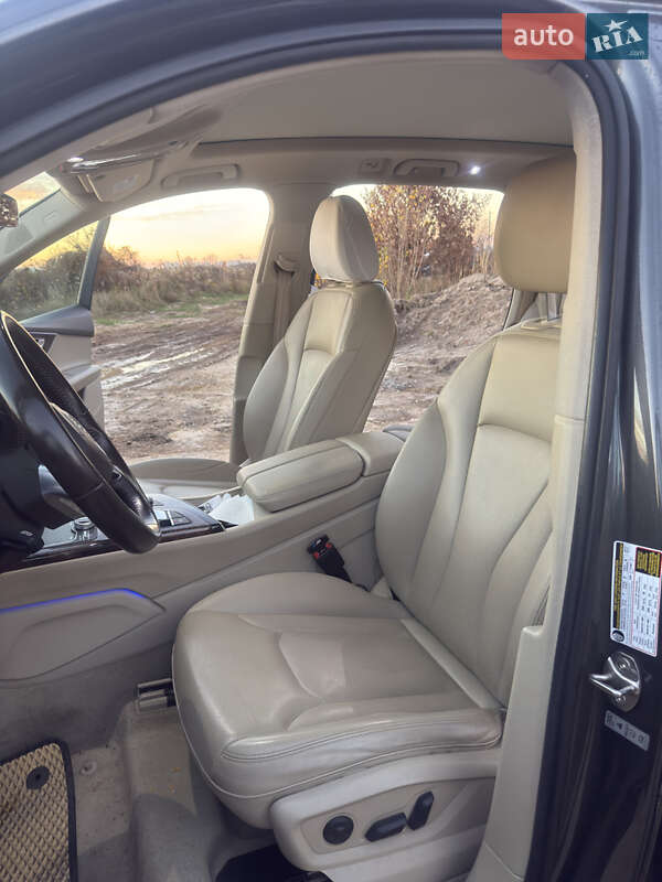 Позашляховик / Кросовер Audi Q7 2018 в Києві фото 10 Позашляховик / Кросовер Audi Q7 2018 в Києві