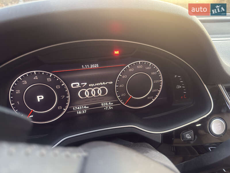 Позашляховик / Кросовер Audi Q7 2018 в Києві фото 15 Позашляховик / Кросовер Audi Q7 2018 в Києві