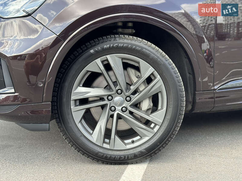 Позашляховик / Кросовер Audi Q7 2020 в Києві фото 11 Позашляховик / Кросовер Audi Q7 2020 в Києві