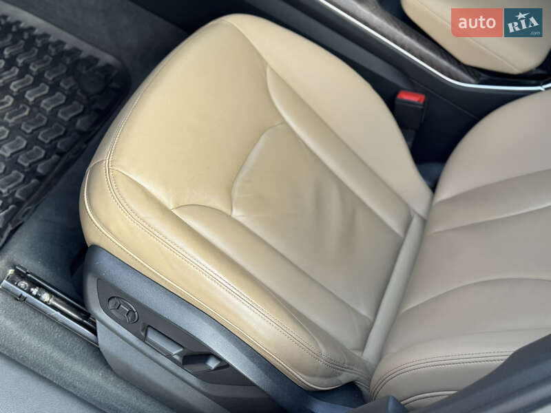 Позашляховик / Кросовер Audi Q7 2020 в Києві фото 16 Позашляховик / Кросовер Audi Q7 2020 в Києві
