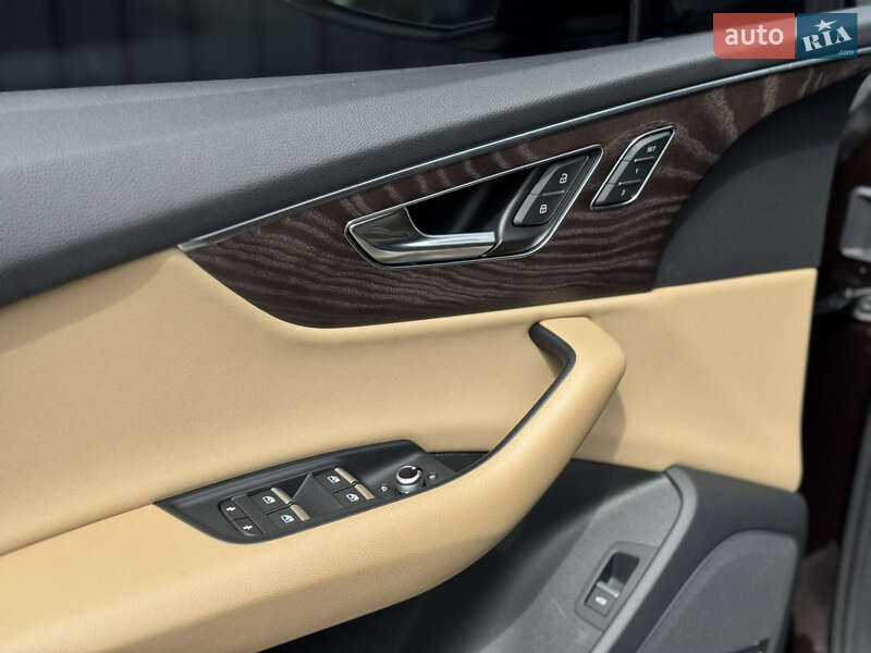 Позашляховик / Кросовер Audi Q7 2020 в Києві фото 14 Позашляховик / Кросовер Audi Q7 2020 в Києві