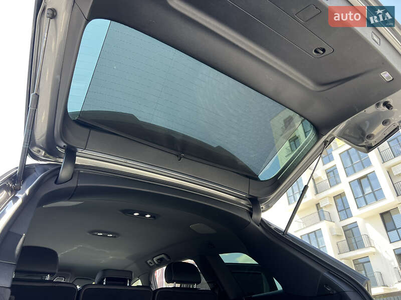 Позашляховик / Кросовер Audi Q7 2017 в Ужгороді