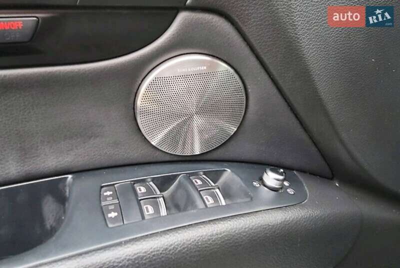 Позашляховик / Кросовер Audi Q7 2012 в Житомирі фото 3 Позашляховик / Кросовер Audi Q7 2012 в Житомирі