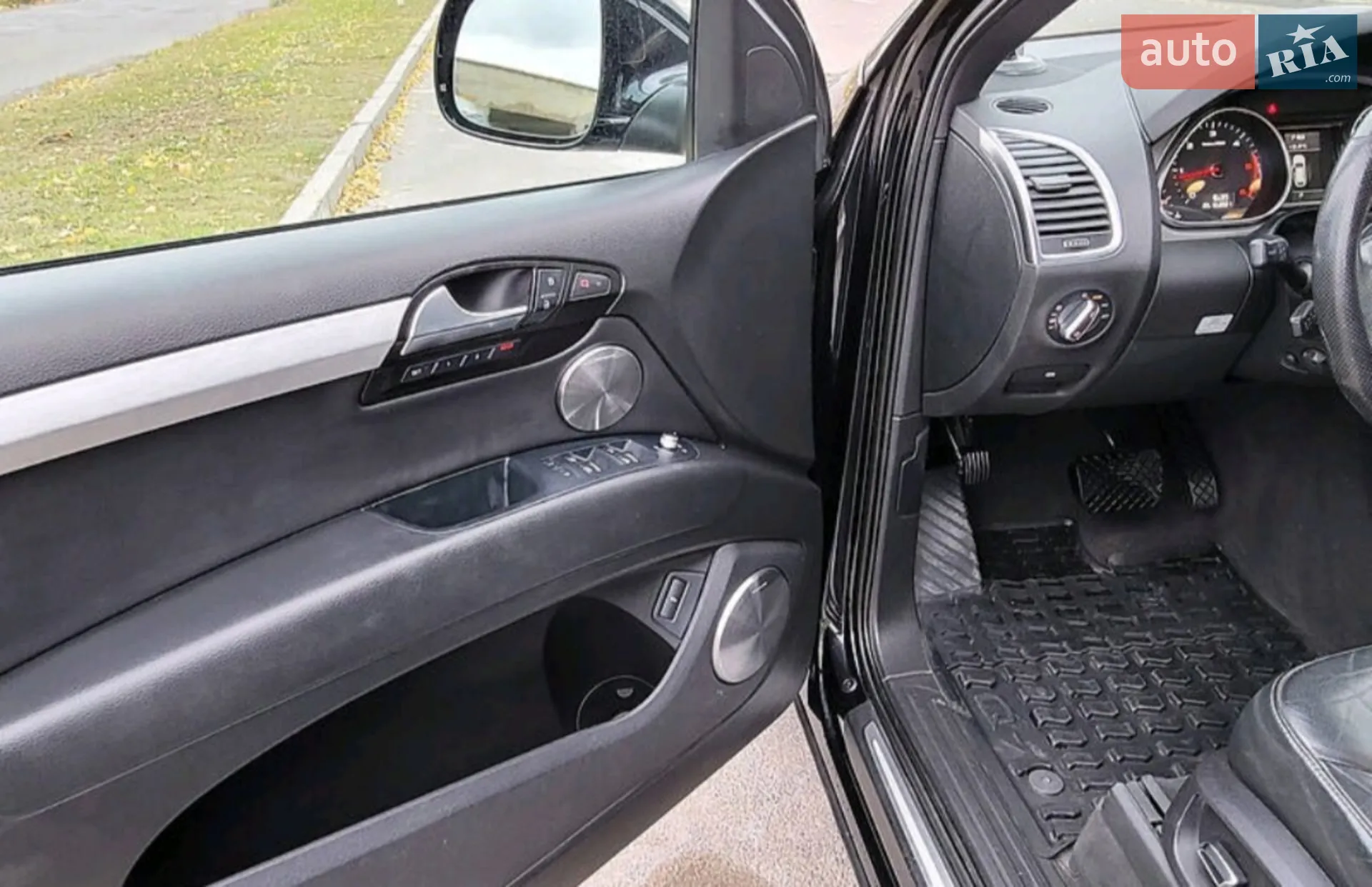 2012 Audi Q7 - мініатюра 9