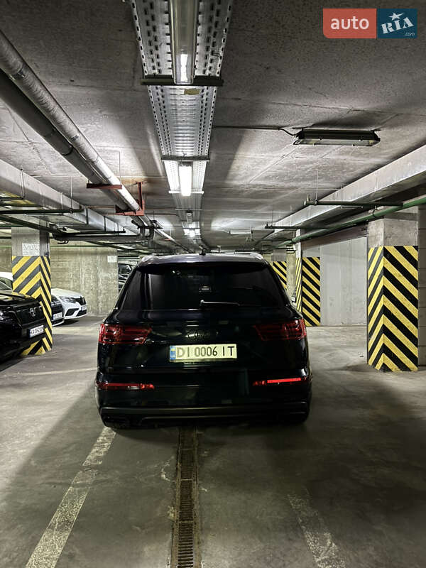 Позашляховик / Кросовер Audi Q7 2016 в Києві фото 3 Позашляховик / Кросовер Audi Q7 2016 в Києві