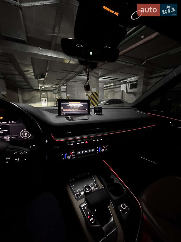 Позашляховик / Кросовер Audi Q7 2016 в Києві фото 36 Позашляховик / Кросовер Audi Q7 2016 в Києві