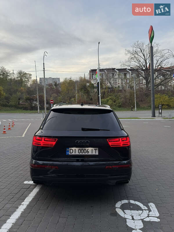 Позашляховик / Кросовер Audi Q7 2016 в Києві фото 48 Позашляховик / Кросовер Audi Q7 2016 в Києві