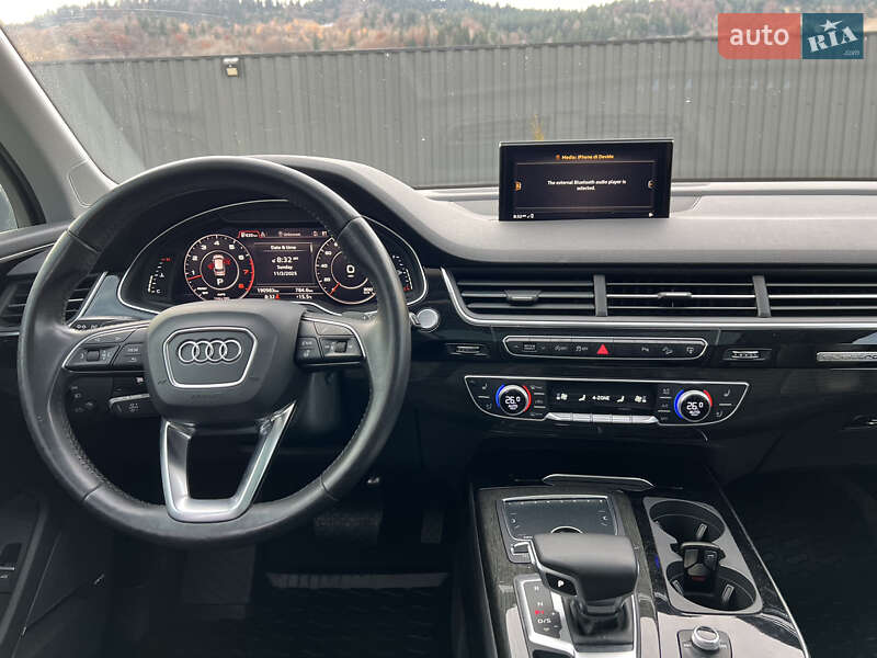 Внедорожник / Кроссовер Audi Q7 2017 в Рахове
