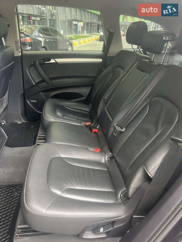 Позашляховик / Кросовер Audi Q7 2009 в Києві фото 7 Позашляховик / Кросовер Audi Q7 2009 в Києві