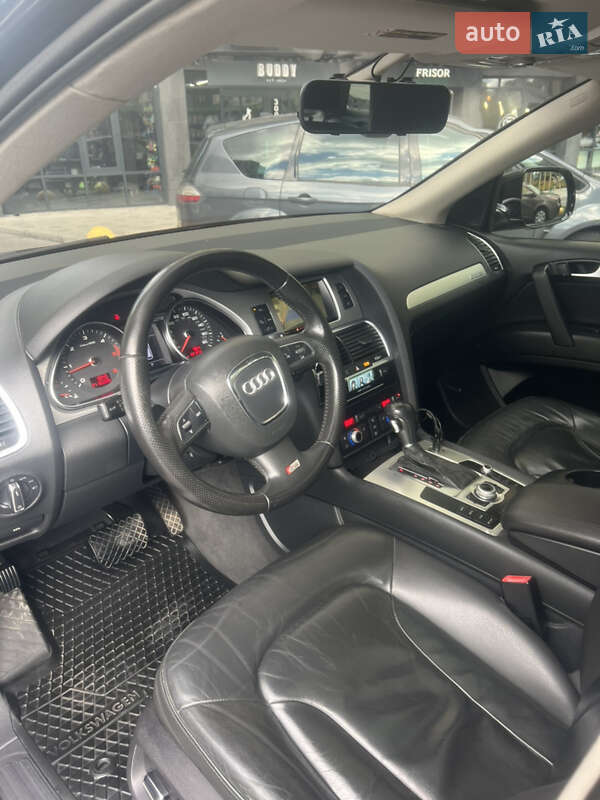 Позашляховик / Кросовер Audi Q7 2009 в Києві фото 10 Позашляховик / Кросовер Audi Q7 2009 в Києві