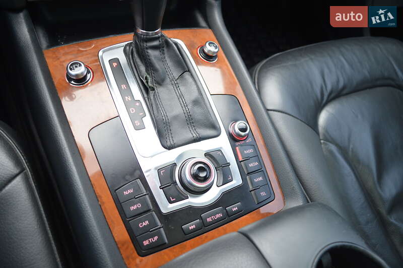 Позашляховик / Кросовер Audi Q7 2010 в Кропивницькому фото 39 Позашляховик / Кросовер Audi Q7 2010 в Кропивницькому