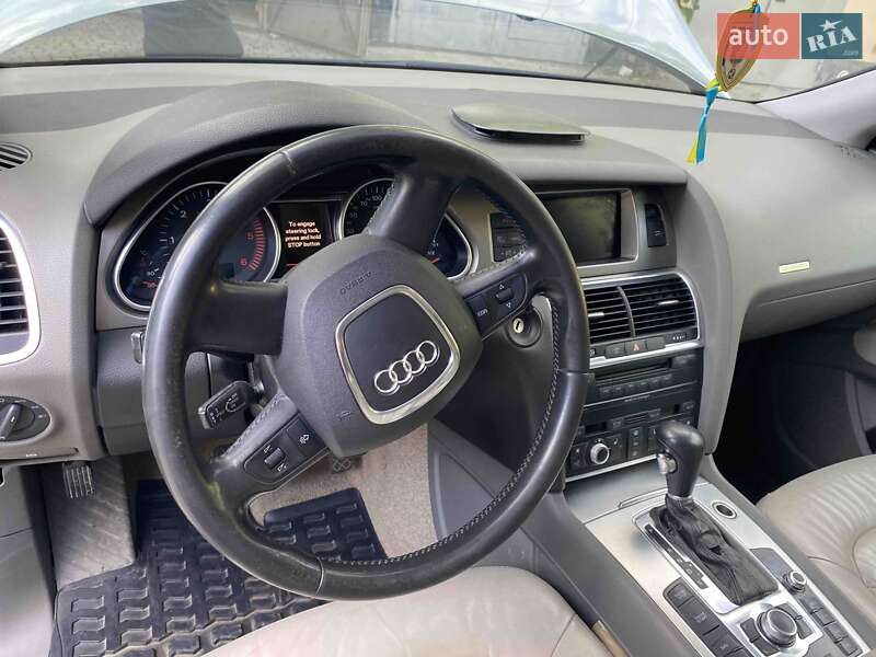 Позашляховик / Кросовер Audi Q7 2006 в Ізмаїлі фото 11 Позашляховик / Кросовер Audi Q7 2006 в Ізмаїлі