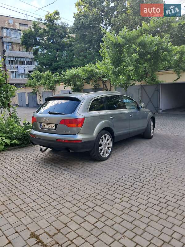 Позашляховик / Кросовер Audi Q7 2006 в Ізмаїлі фото 17 Позашляховик / Кросовер Audi Q7 2006 в Ізмаїлі