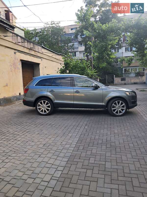 Позашляховик / Кросовер Audi Q7 2006 в Ізмаїлі фото 19 Позашляховик / Кросовер Audi Q7 2006 в Ізмаїлі