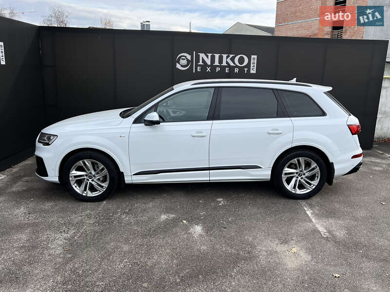 Позашляховик / Кросовер Audi Q7 2022 в Львові фото 5 Позашляховик / Кросовер Audi Q7 2022 в Львові