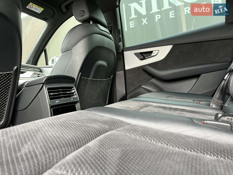 Позашляховик / Кросовер Audi Q7 2022 в Львові фото 29 Позашляховик / Кросовер Audi Q7 2022 в Львові