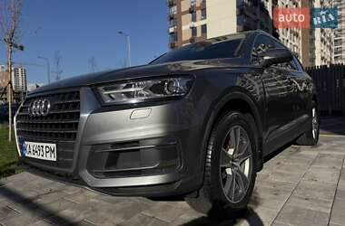 Внедорожник / Кроссовер Audi Q7 2016 в Киеве