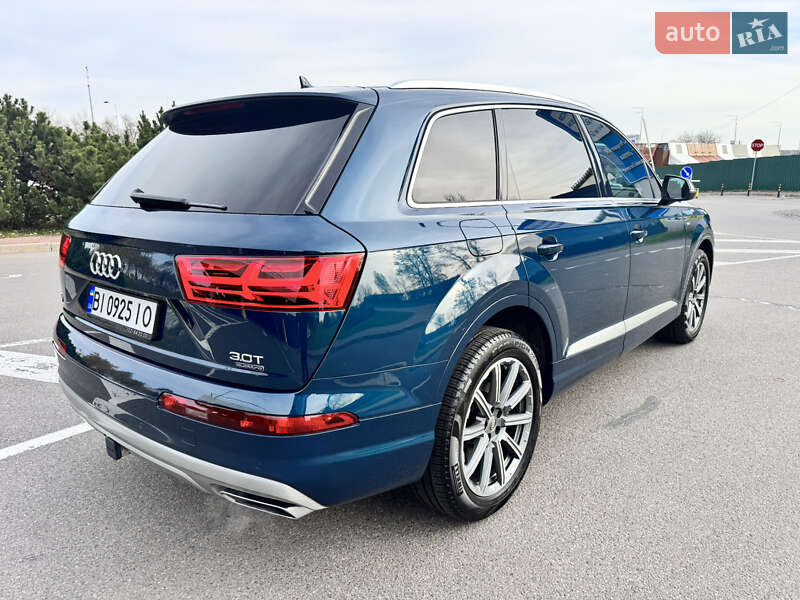 Позашляховик / Кросовер Audi Q7 2018 в Києві