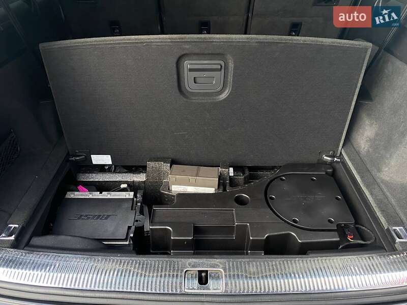 Позашляховик / Кросовер Audi Q7 2015 в Вінниці фото 27 Позашляховик / Кросовер Audi Q7 2015 в Вінниці