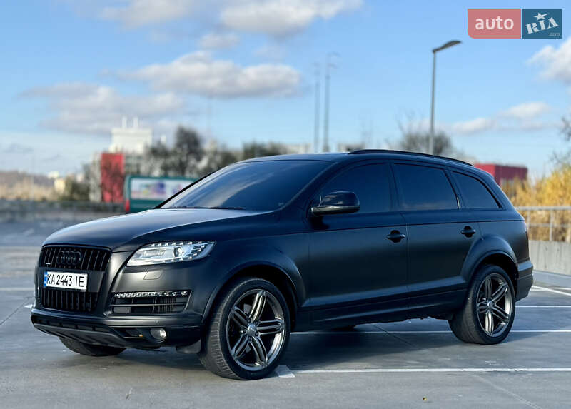 Внедорожник / Кроссовер Audi Q7 2010 в Киеве