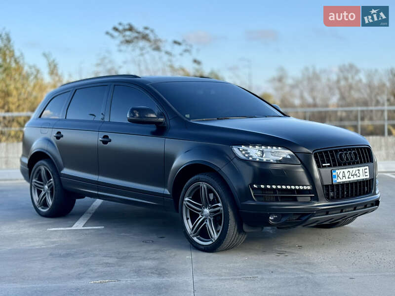 Внедорожник / Кроссовер Audi Q7 2010 в Киеве