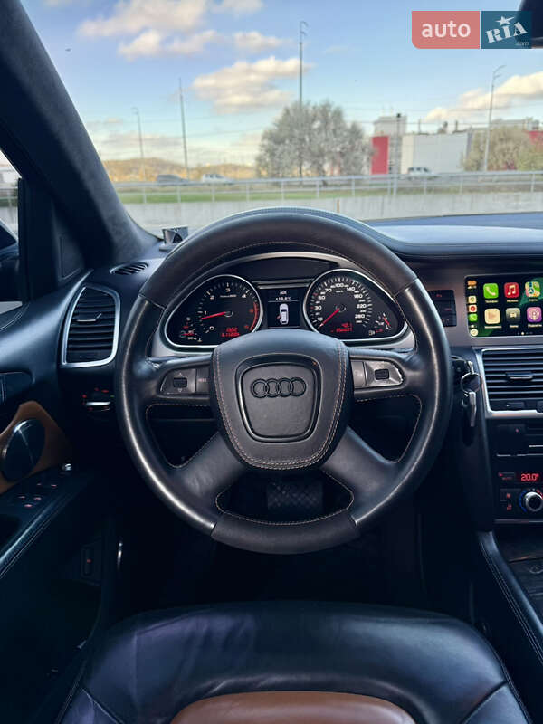 Внедорожник / Кроссовер Audi Q7 2010 в Киеве