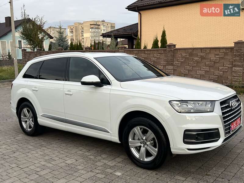 Внедорожник / Кроссовер Audi Q7 2017 в Ровно фото 2 Внедорожник / Кроссовер Audi Q7 2017 в Ровно