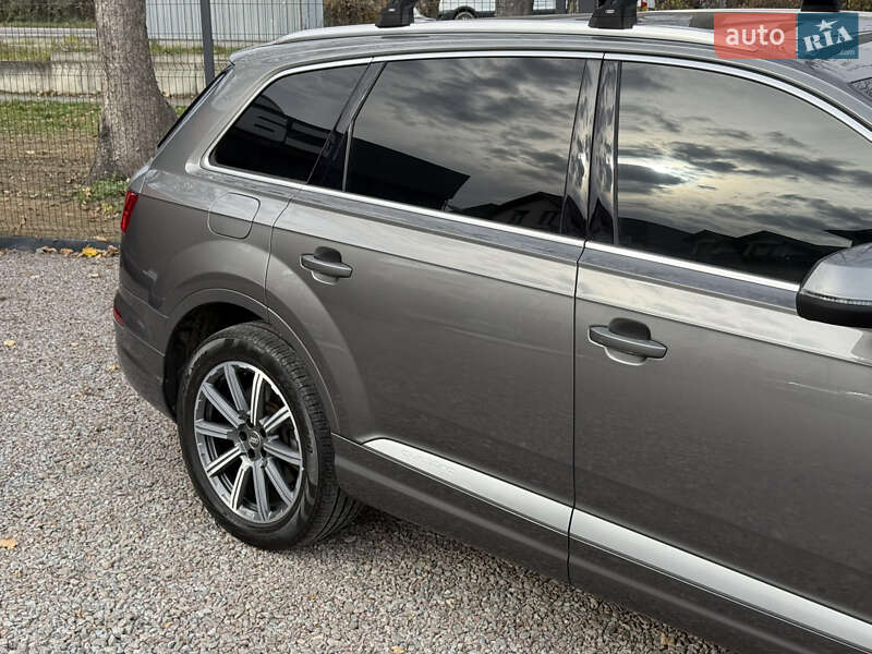 Позашляховик / Кросовер Audi Q7 2016 в Стрию фото 28 Позашляховик / Кросовер Audi Q7 2016 в Стрию