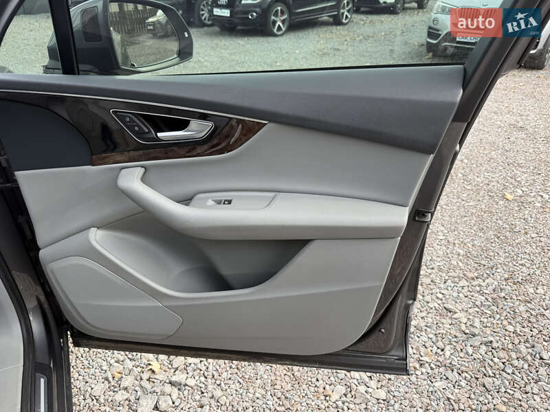 Позашляховик / Кросовер Audi Q7 2016 в Стрию фото 65 Позашляховик / Кросовер Audi Q7 2016 в Стрию