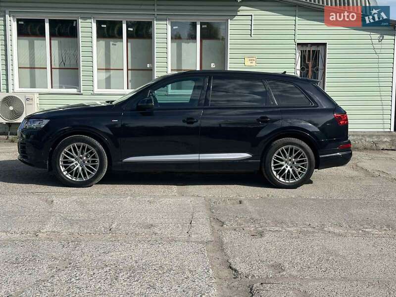 Позашляховик / Кросовер Audi Q7 2016 в Коростені фото 14 Позашляховик / Кросовер Audi Q7 2016 в Коростені