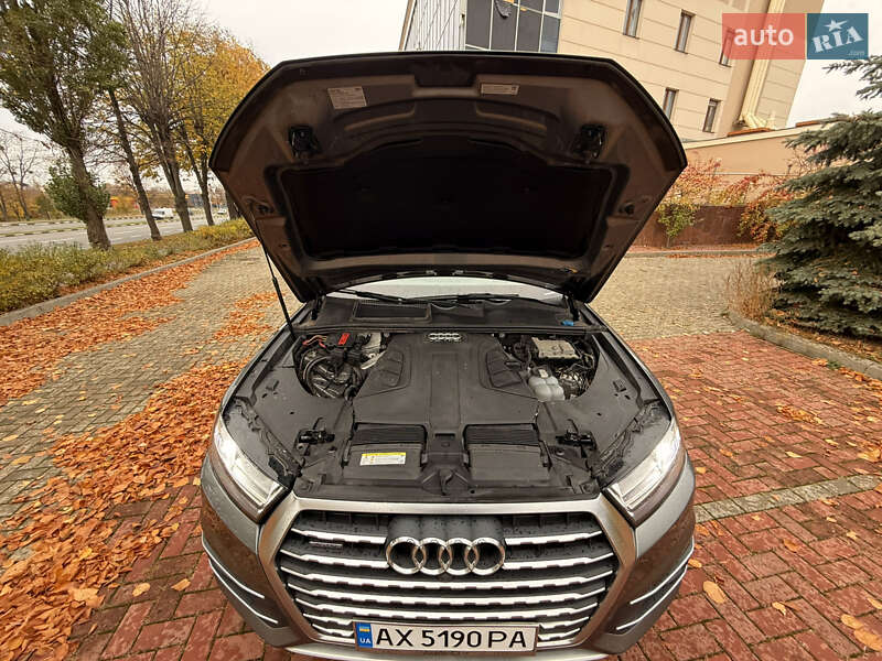 Позашляховик / Кросовер Audi Q7 2016 в Харкові фото 45 Позашляховик / Кросовер Audi Q7 2016 в Харкові