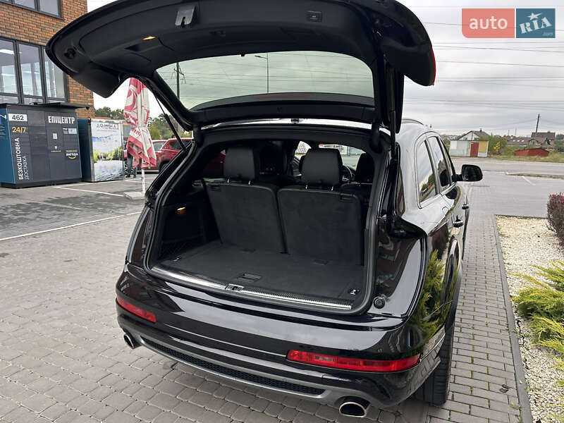Позашляховик / Кросовер Audi Q7 2014 в Вінниці