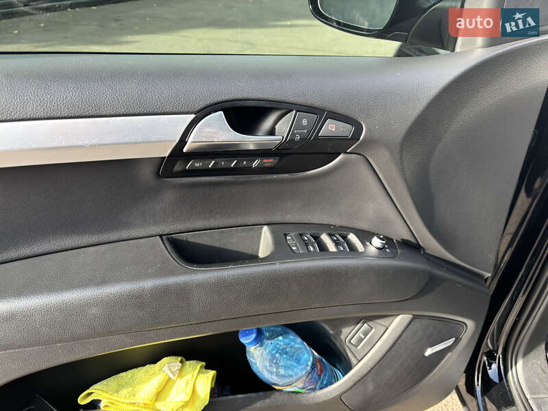 Позашляховик / Кросовер Audi Q7 2013 в Києві