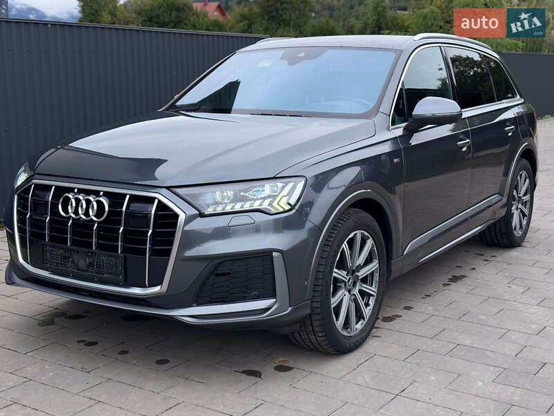 Позашляховик / Кросовер Audi Q7 2022 в Тячеві